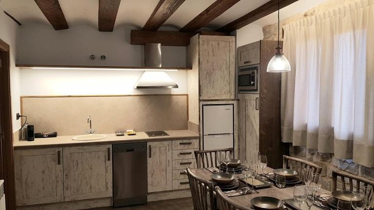 Casa Gabalda Apartamentos วาลเดร์โรเบรส ภายนอก รูปภาพ